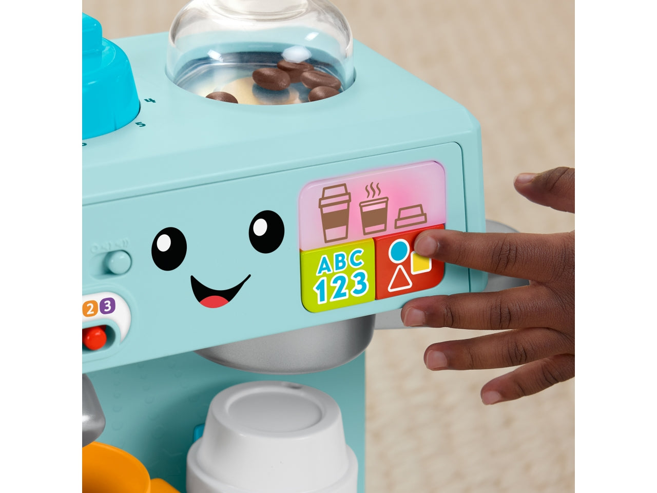 Fisher-Price - La Mia Prima Macchinetta del CaffÃ¨ set Smart Stages per l'apprendimento con pulsanti musica e suoni 2 tazze e 8 accessori inclusi giocattolo per bambini 18+ mesi HYT02