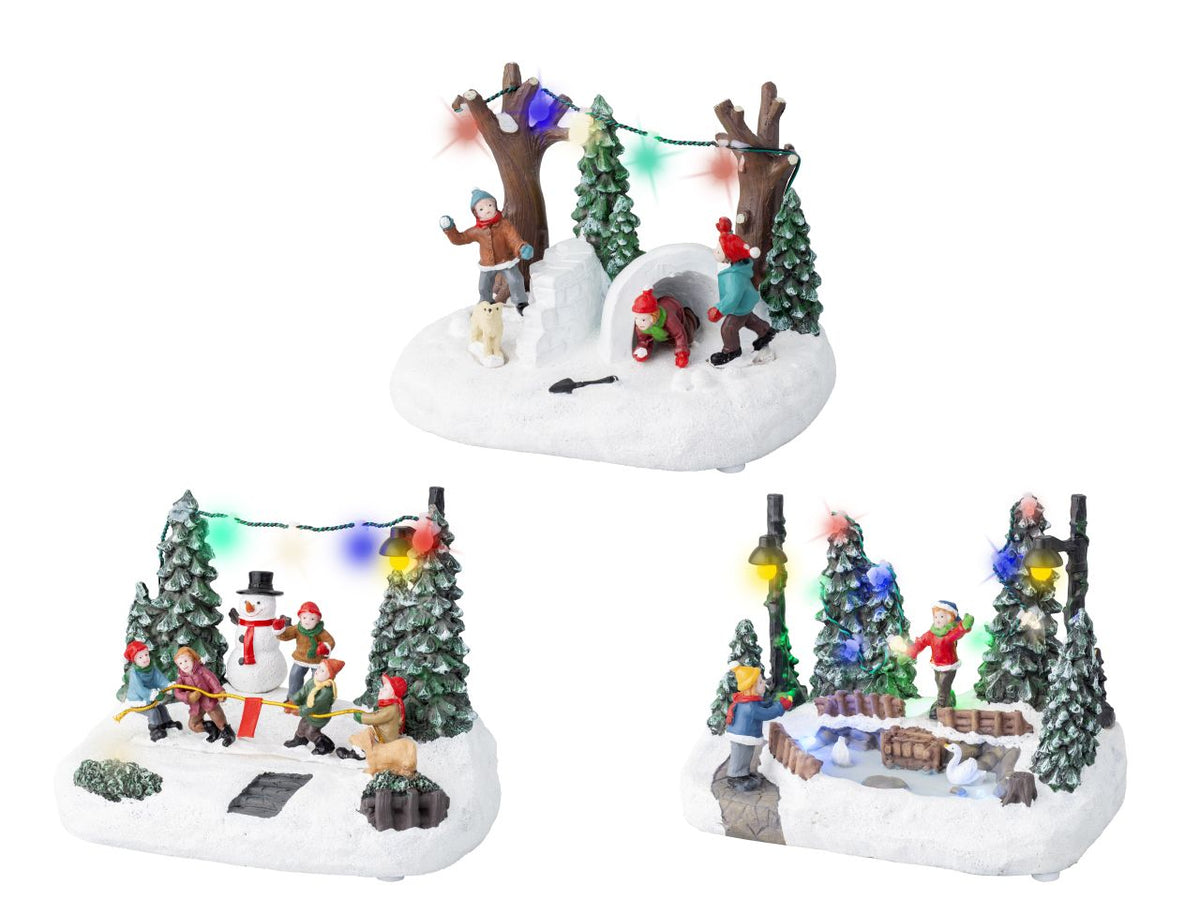 Scenario natalizio con led in poliresina per uso interno in 3 assortimenti colore multicolore misura lun.12cm x lar.16.5cm x alt.12.5cm  3mm  13