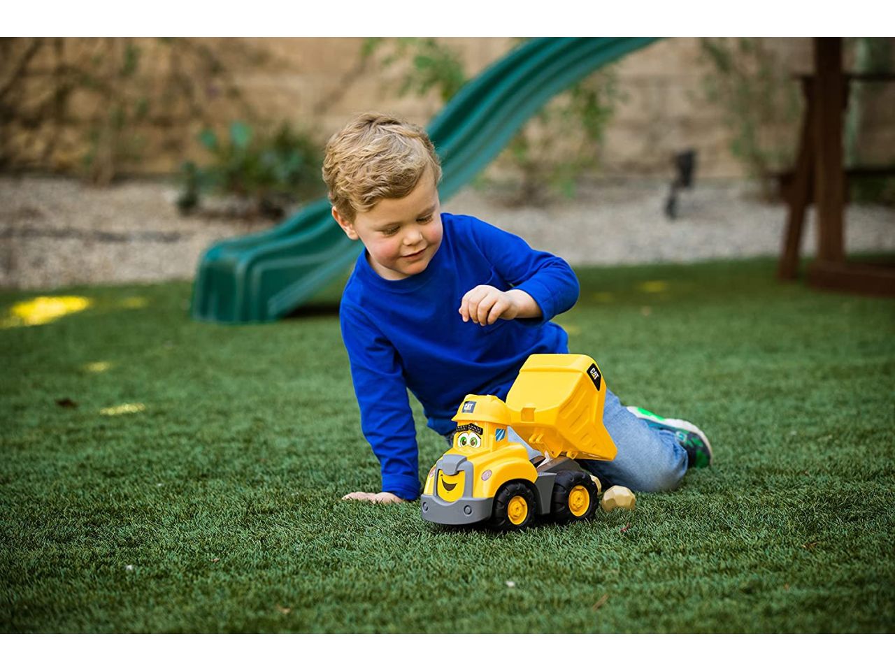 Camion portasabbia cat junior crew costruction buddies