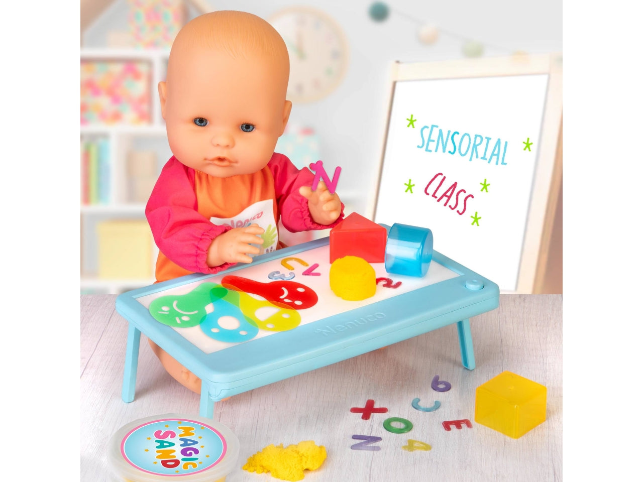 Nenuco Smart School - Set Bambola con Accessori, Multicolor, EtÃ  3+, Famosa
