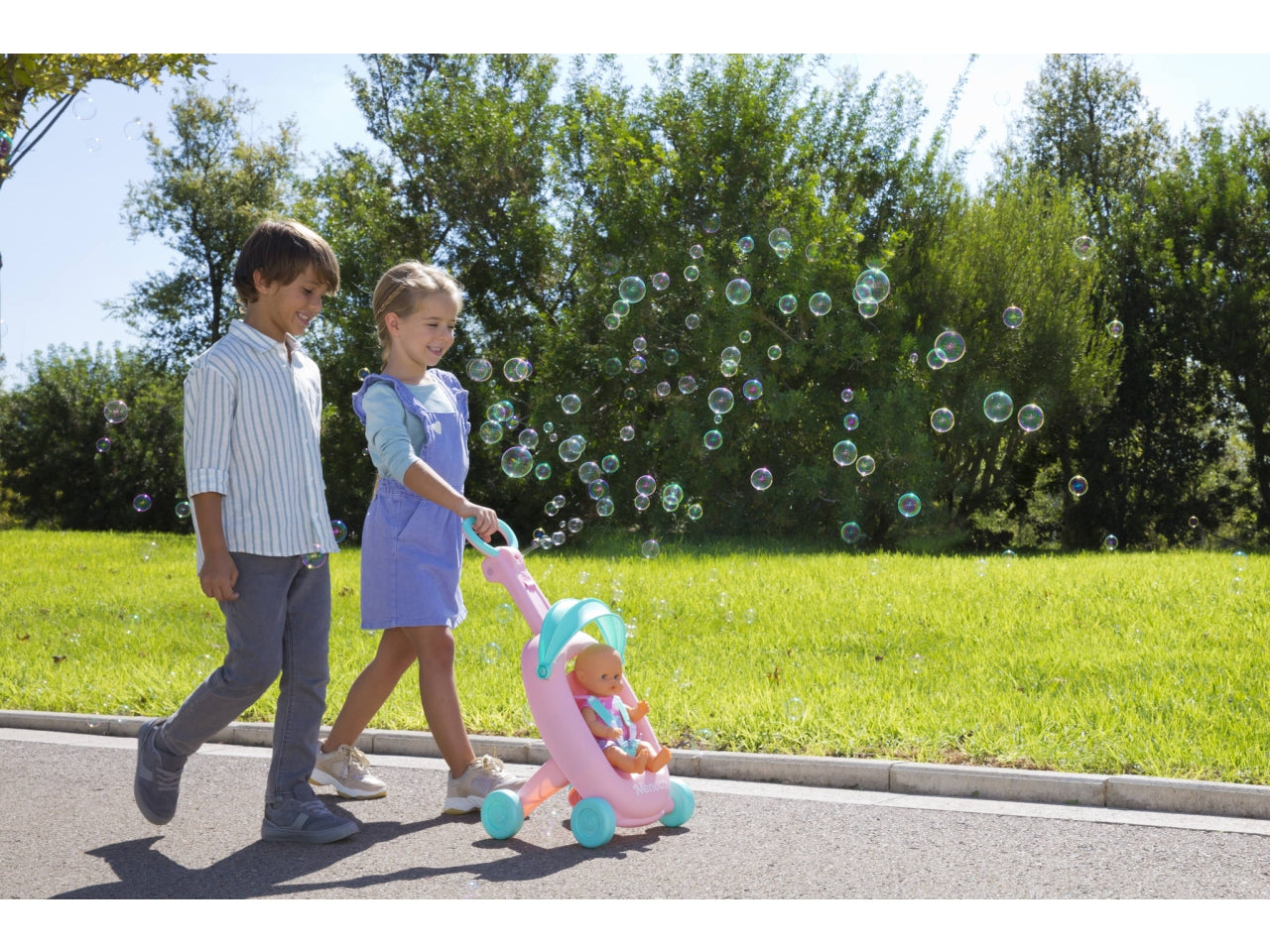 Nenuco Bubbles Trolley - Set con Accessori, Multicolor, EtÃ  2+, Famosa $