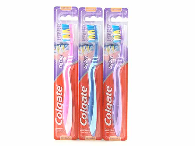 Colgate spazzolino zig zag $