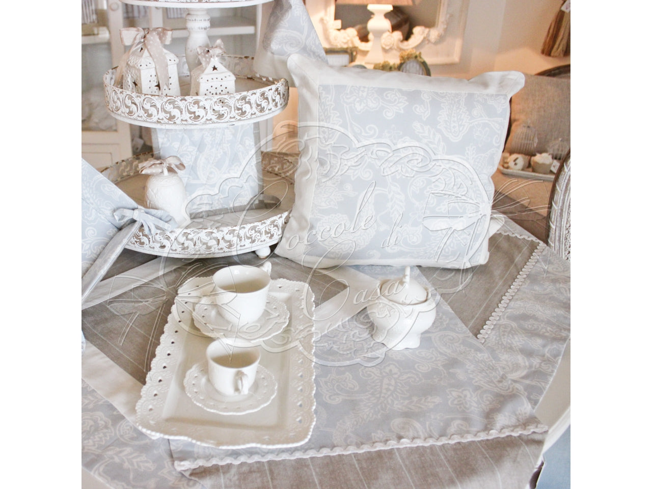 Tovaglietta linea damask 35x50cm disponibile in 2 assortimenti