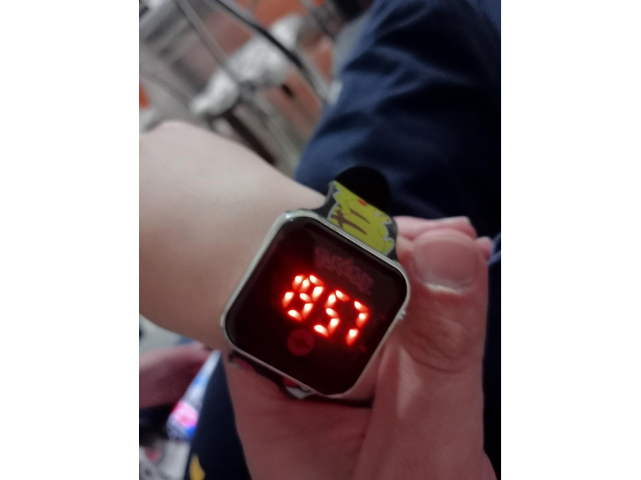Pokemon orologio led