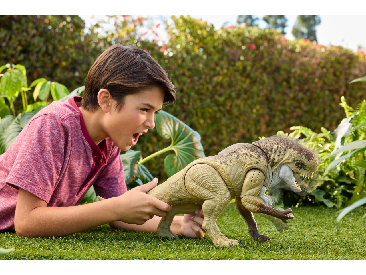 Jurassic world saga villain dino