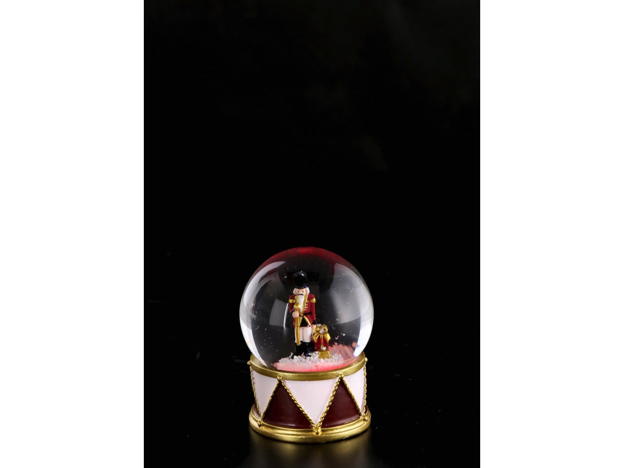 Palla di neve con schiaccianoci e led 7xh.9cm