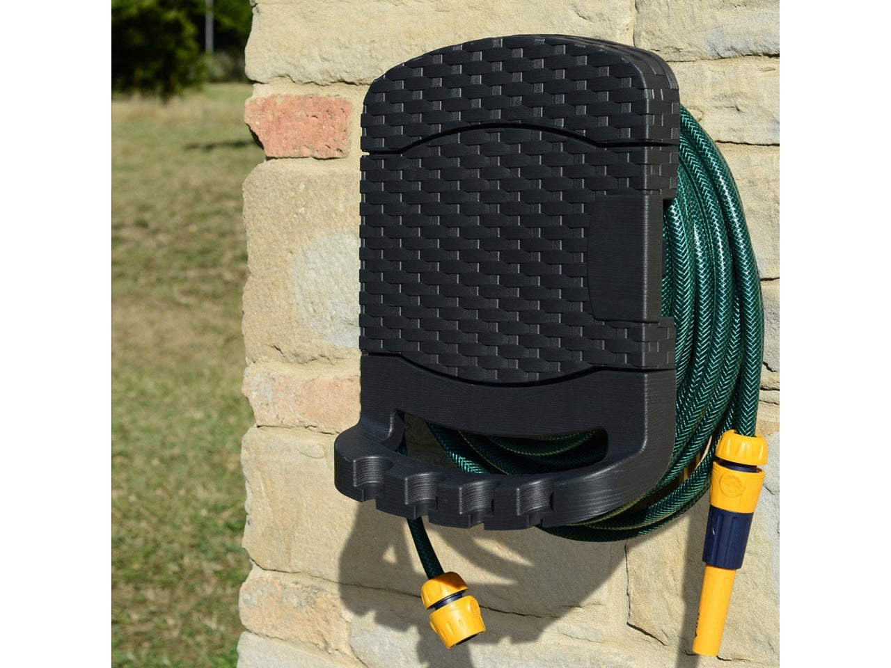 Portatubo tubo' da parete con tubo da 15 mt e set raccordi per tubo effetto rattan 29x20xh.37cm antracite scuro