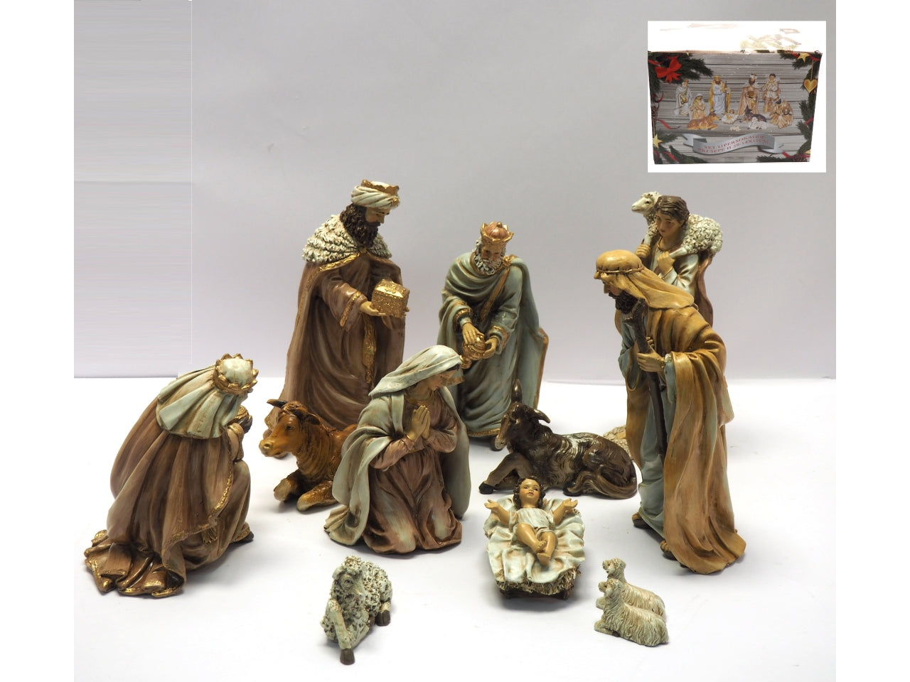 NativitÃ  in poliresina 29cm da 11 pezzi colori tenui