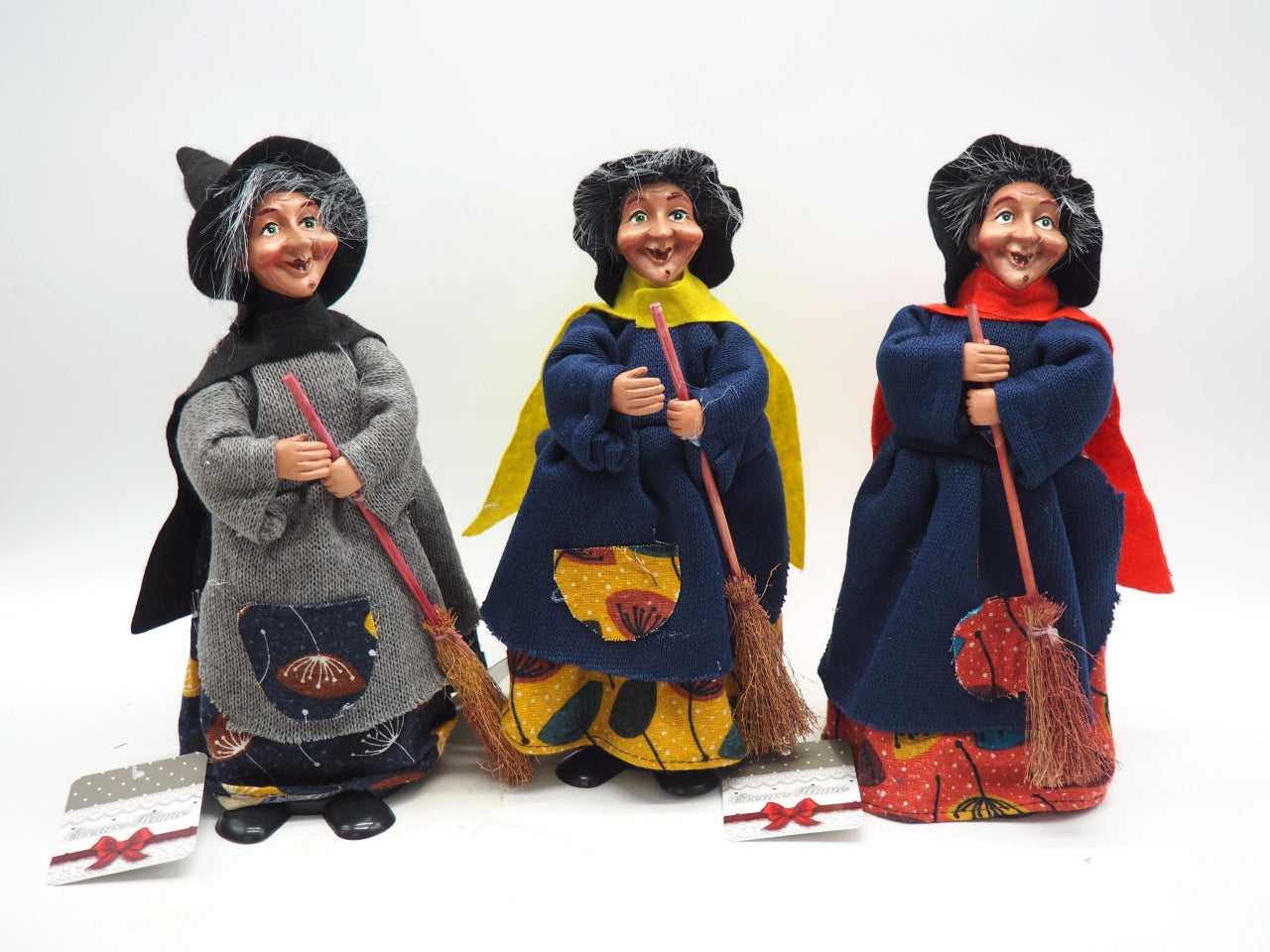 Befana 25cm assortiti