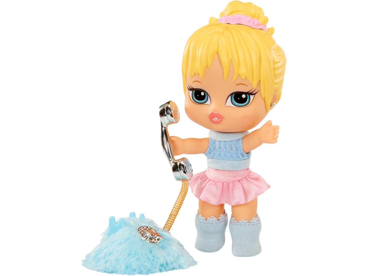 Bratz babyz runwayz doll- Cloe