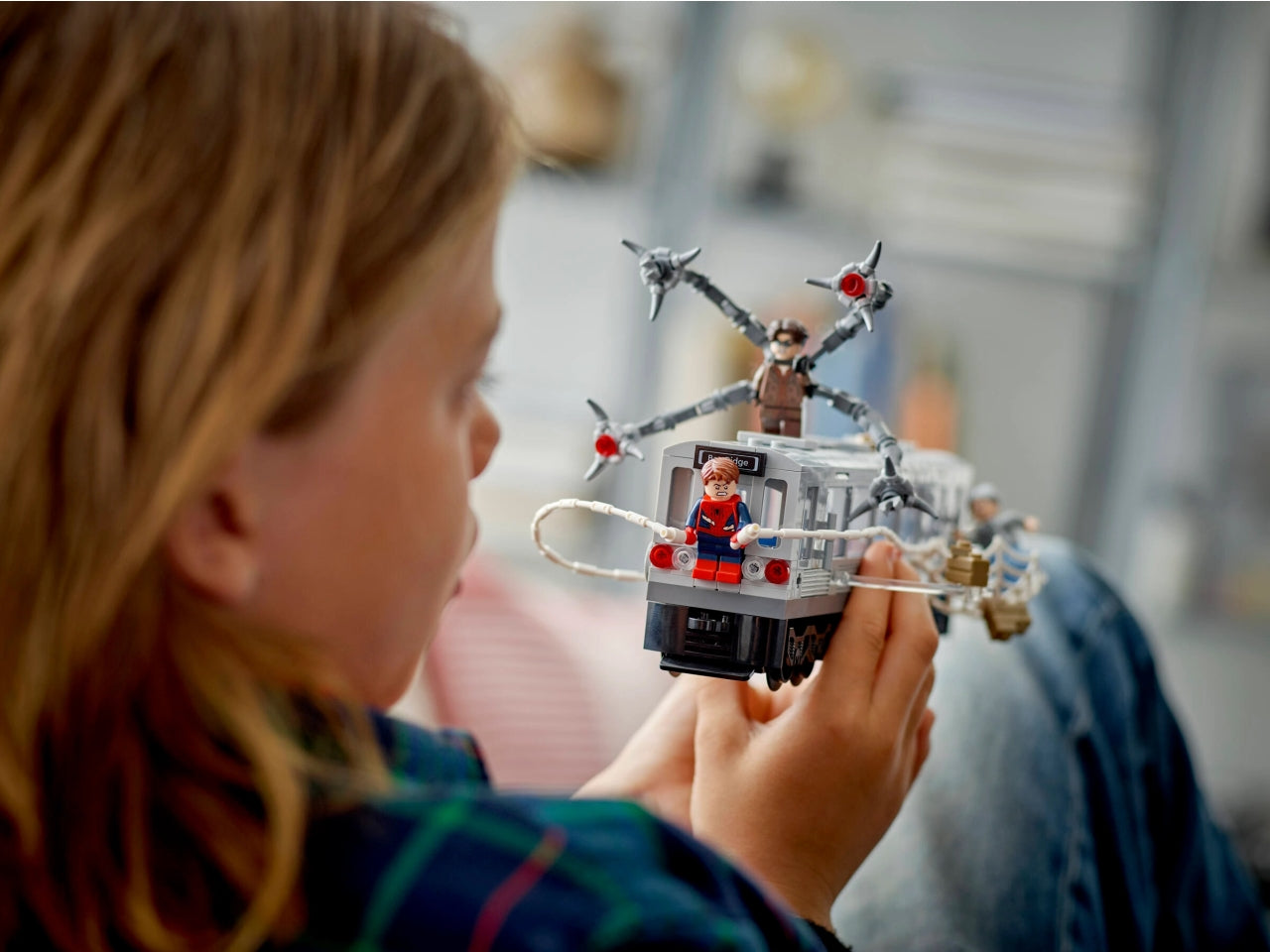 LEGO Spider-Man contro Doc Ock: duello sul treno