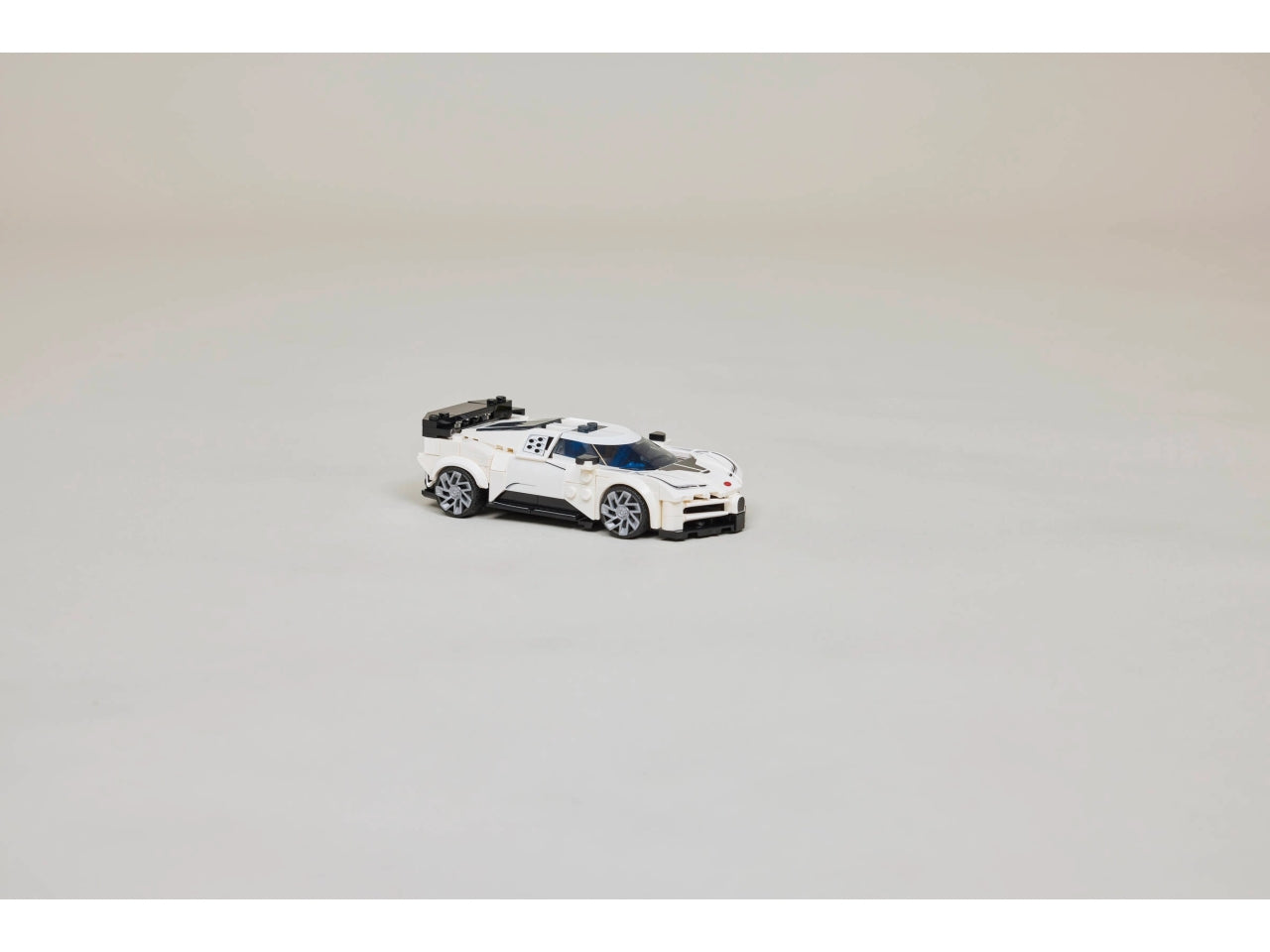 LEGO Hyper Sports Car Bugatti Centodieci
