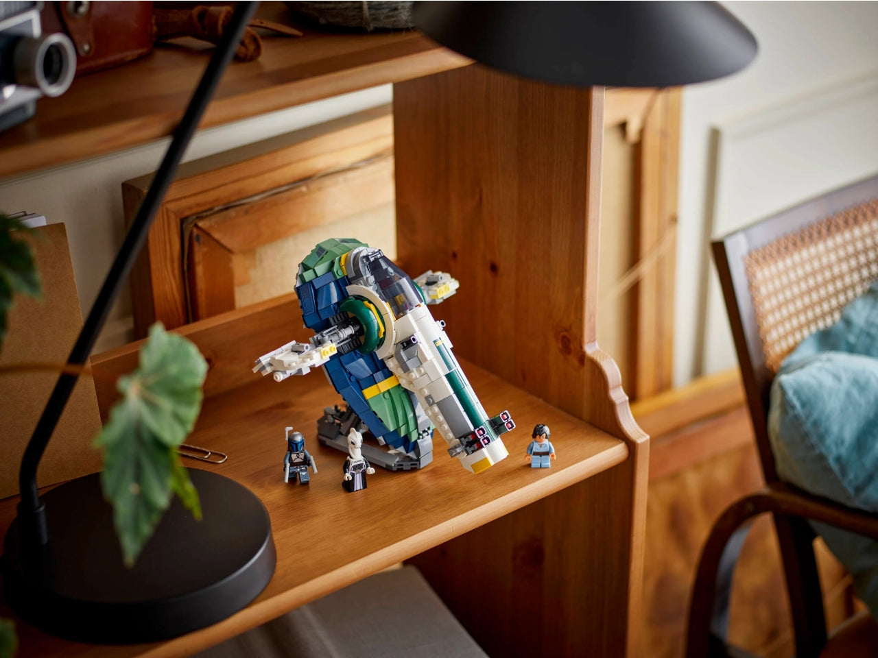 LEGO Astronave di Jango Fett