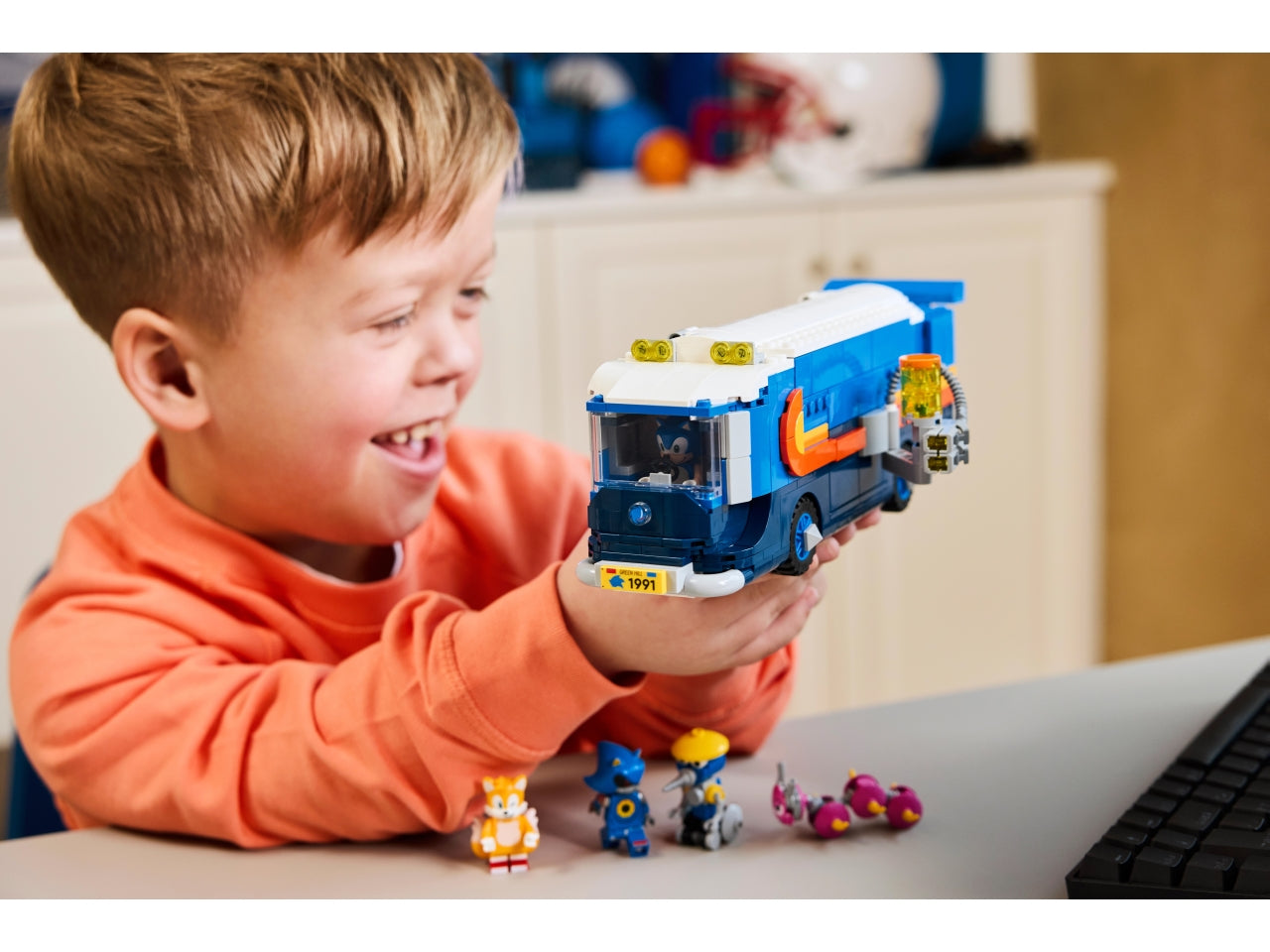 LEGO Camion di comando Team Sonic