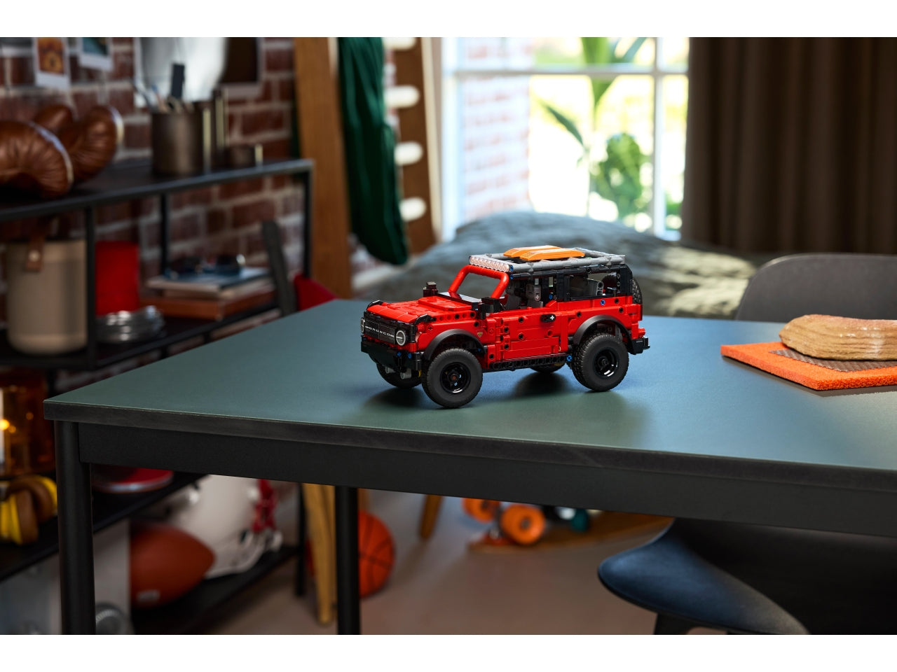 LEGO SUV Ford Bronco