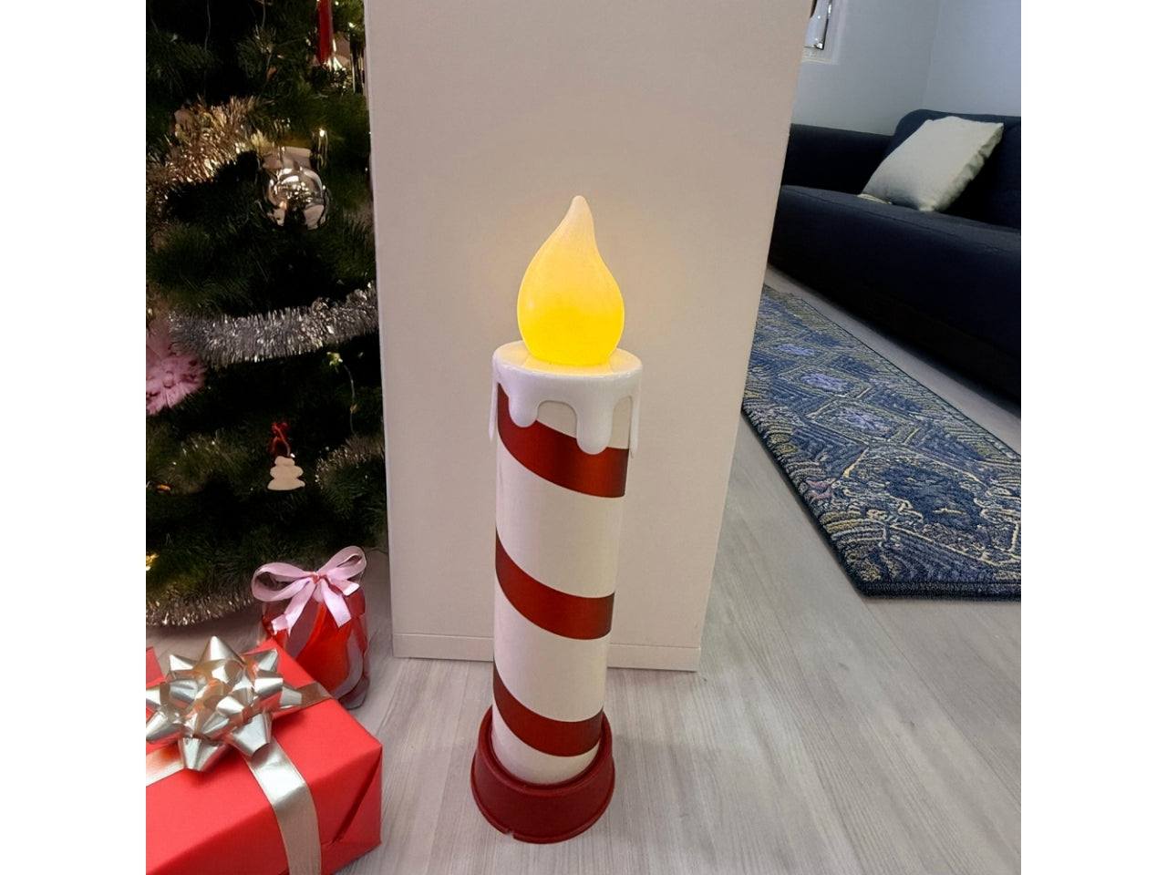 Candela luminosa gigante 14xh.58cm bianca e rossa con fiamma led bianco caldo a batteria