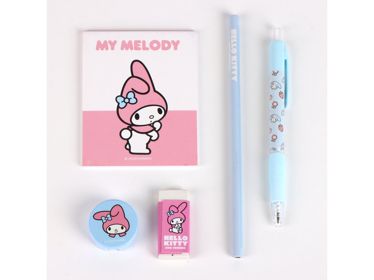 Hello kitty astuccio in peluche con accessori