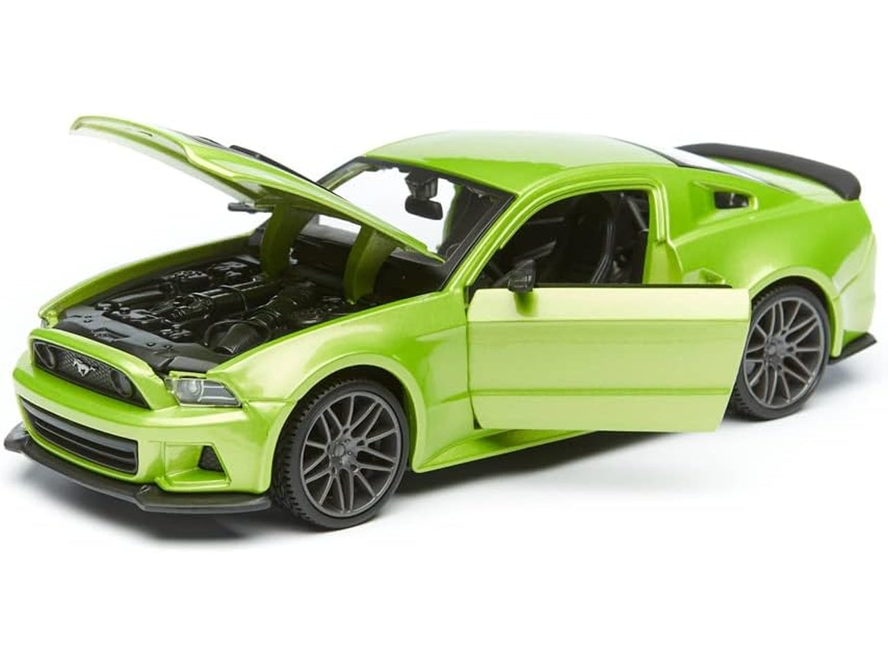 Auto Ford Mustang anno 2014 street racer 1:24 $