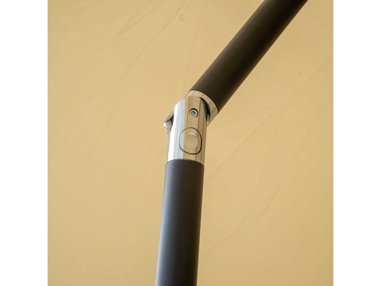 Ombrellone alluminio Arkansas sabbia palo centrale 2x3xh.2,5m no base