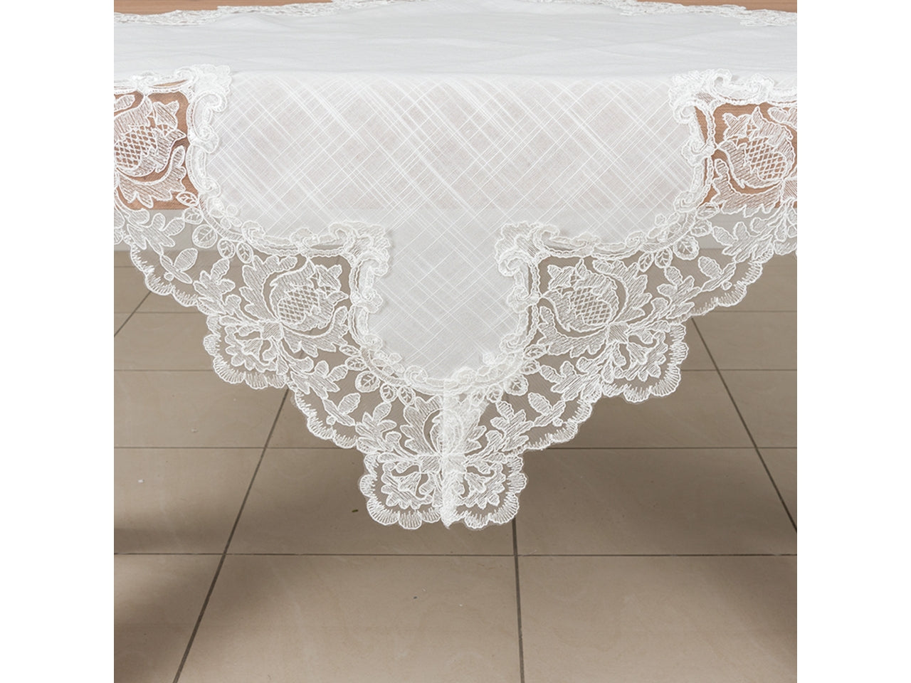 L.diana tovaglia c/pizzo 100x100cm