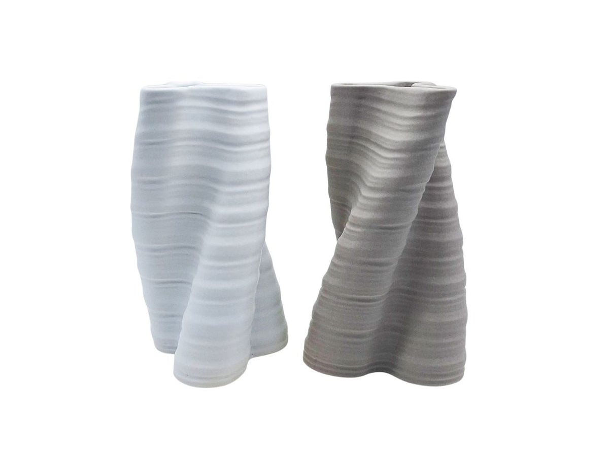 Vaso in ceramica 20x10x10cmi misura in 3 colori assortiti