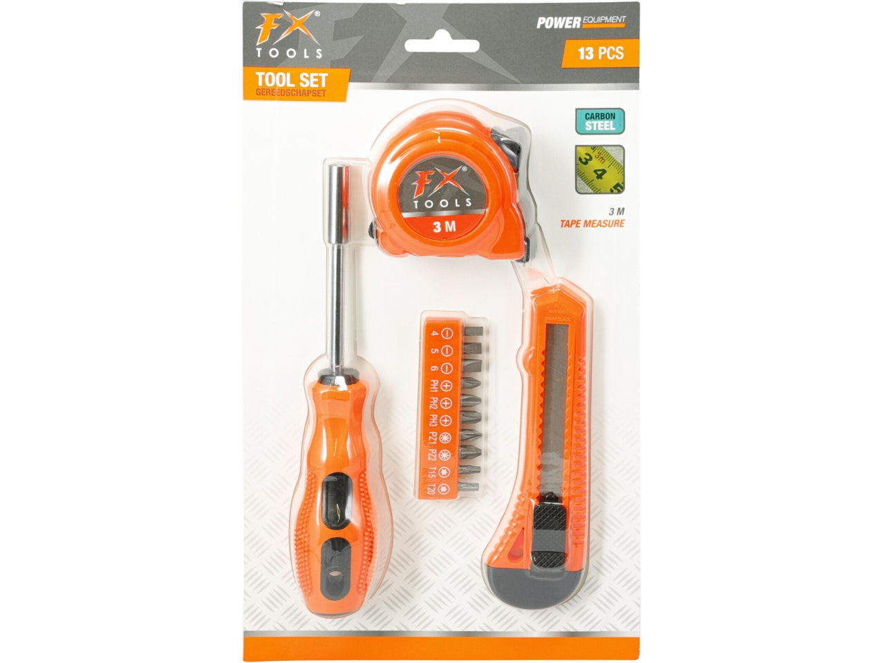 Set di attrezzi da 13 pezzi in acciaio al carbonio nei colori arancione e nero. Include metro da 3m, manico per inserti, taglierino 18mm e 10 inserti (taglio 4-5-6mm, PH1-PH2-PH3, PZ1-PZ2, T15-T20)