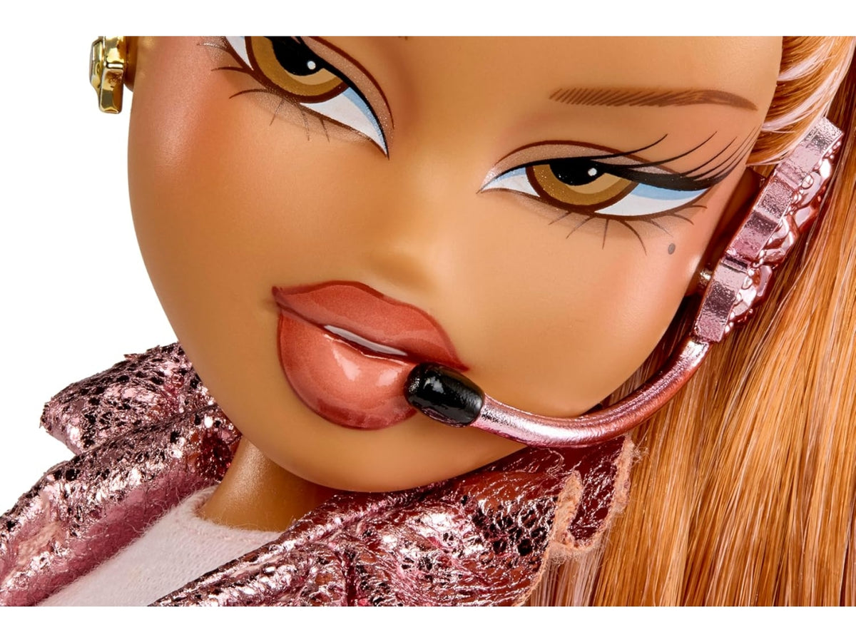 Bratz Pop Starz doll Yasmin