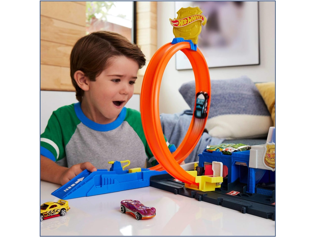 Hot Wheels city super staz polizia