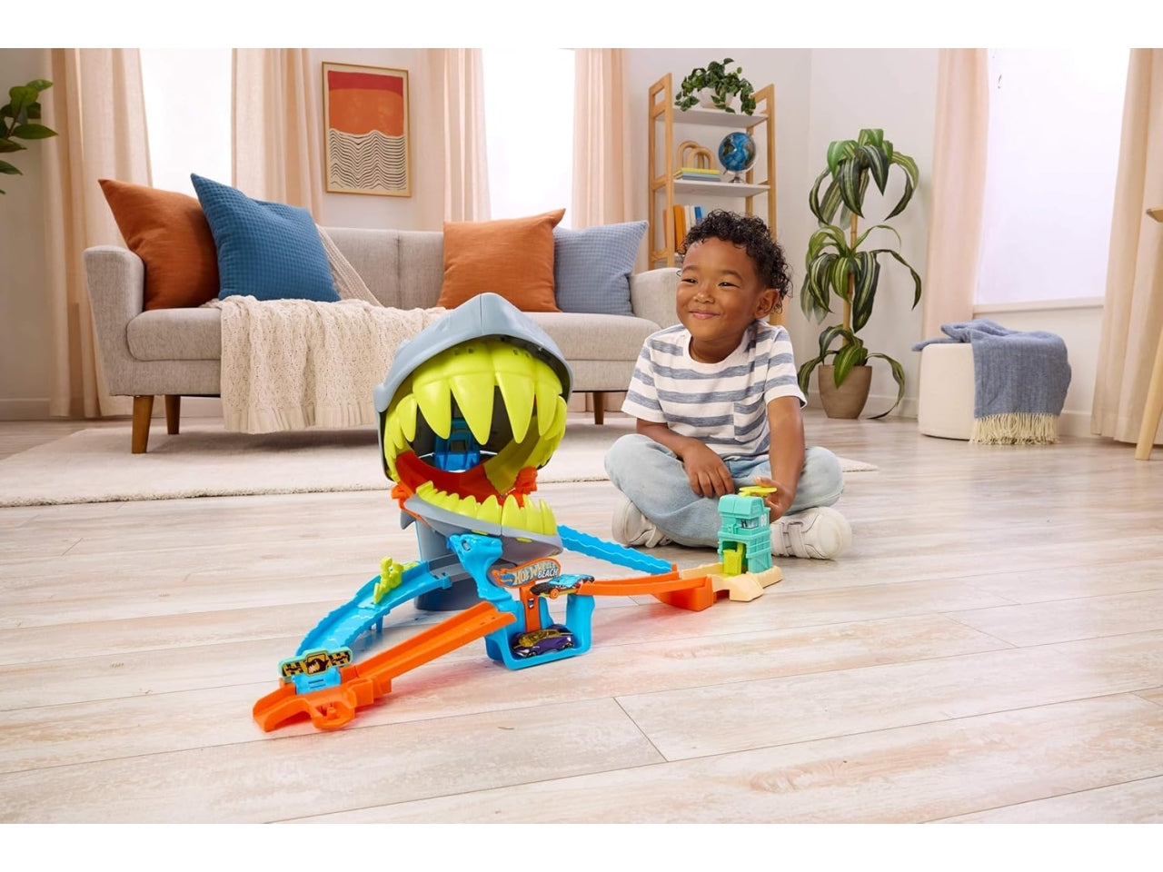 Hot Wheels pista attacco al mega squalo