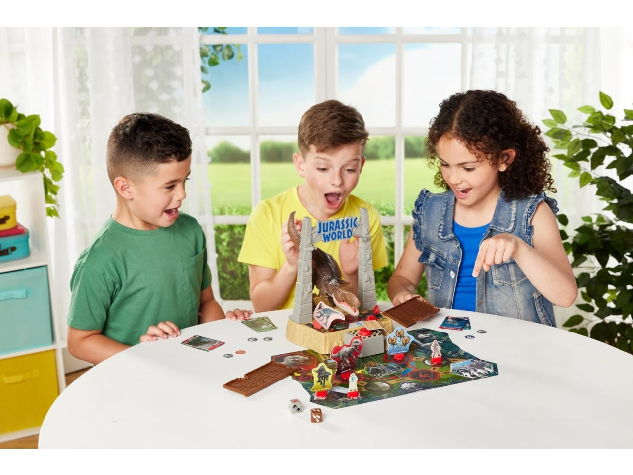 Jurassic world t-rex panic games