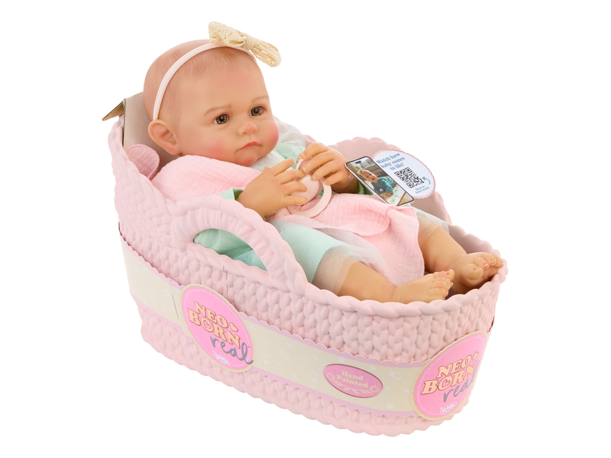 Baby born neoborn girl fair/open