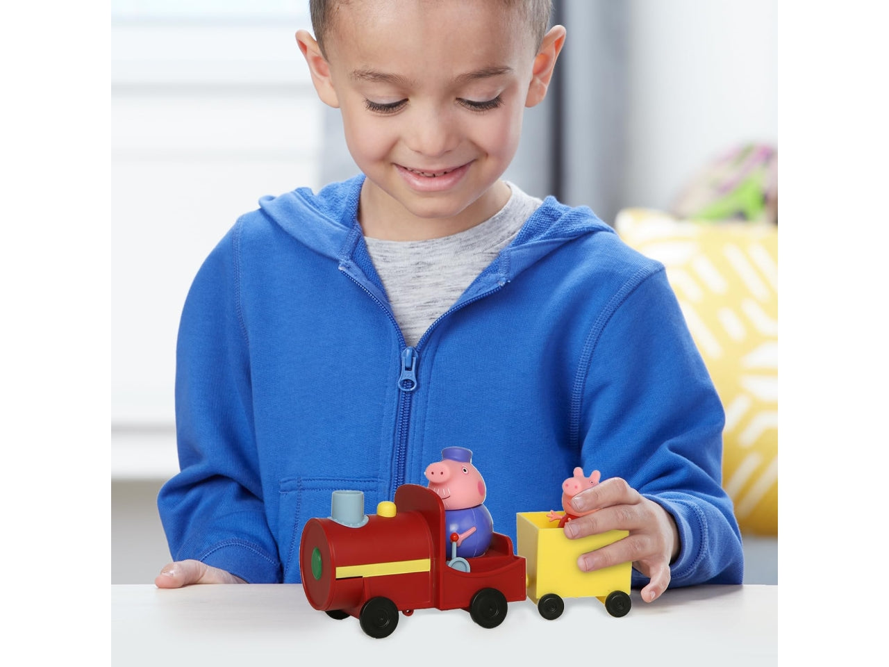 Peppa pig grandpa train & carriage