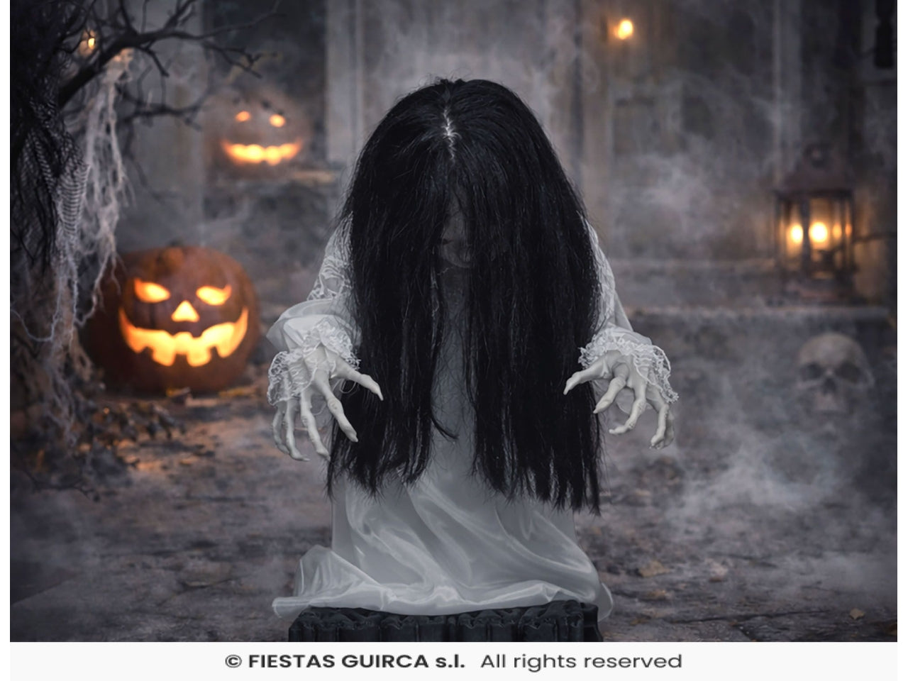 Posseduta 55cm con luce, suono e movimento