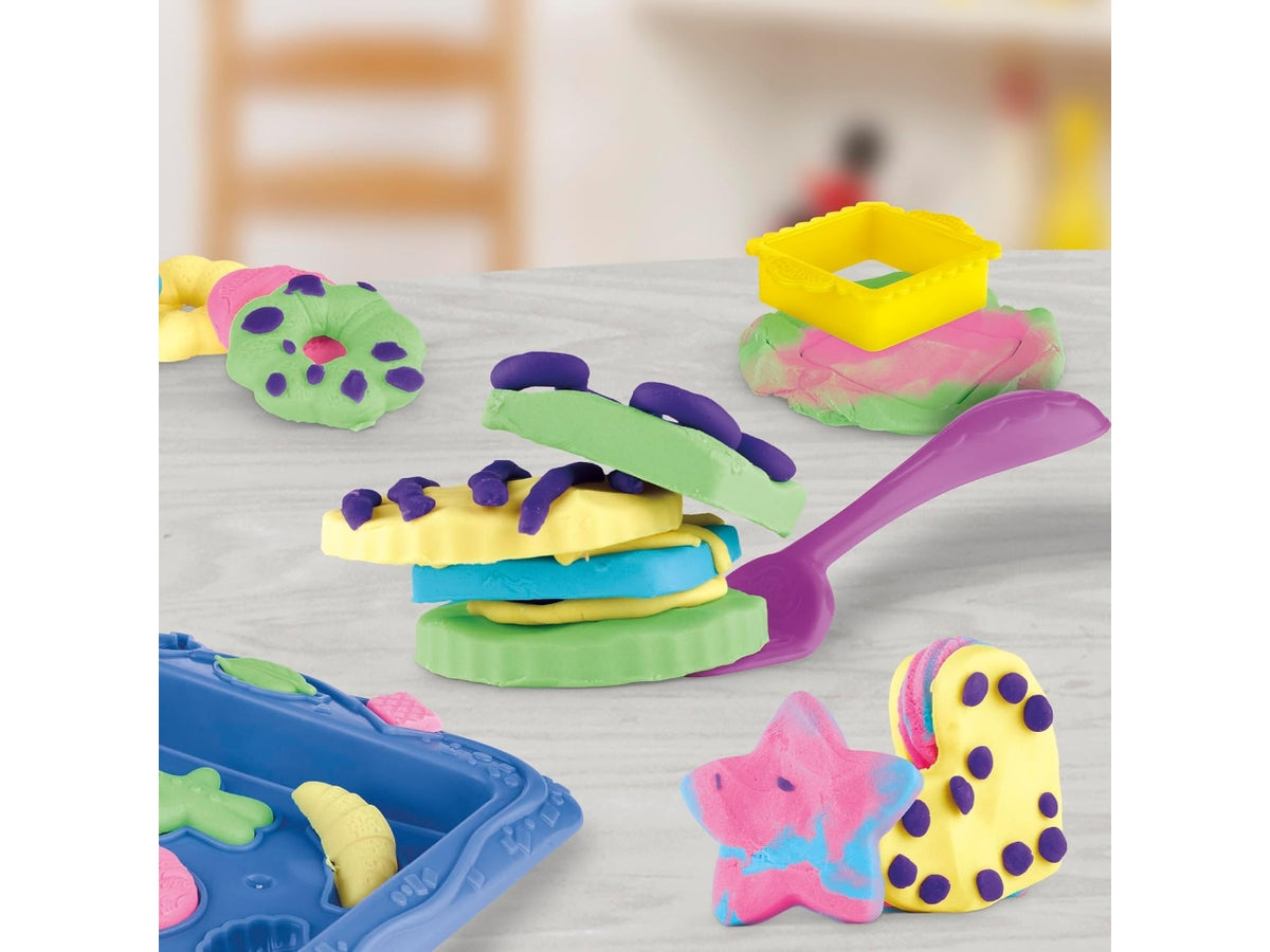 Playdoh kitchen creations