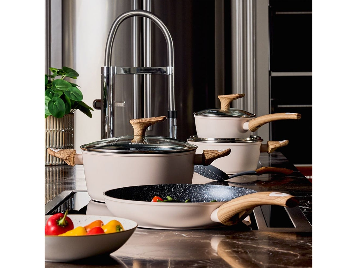 Batteria di pentole Forged new vanilla open da 8 pezzi