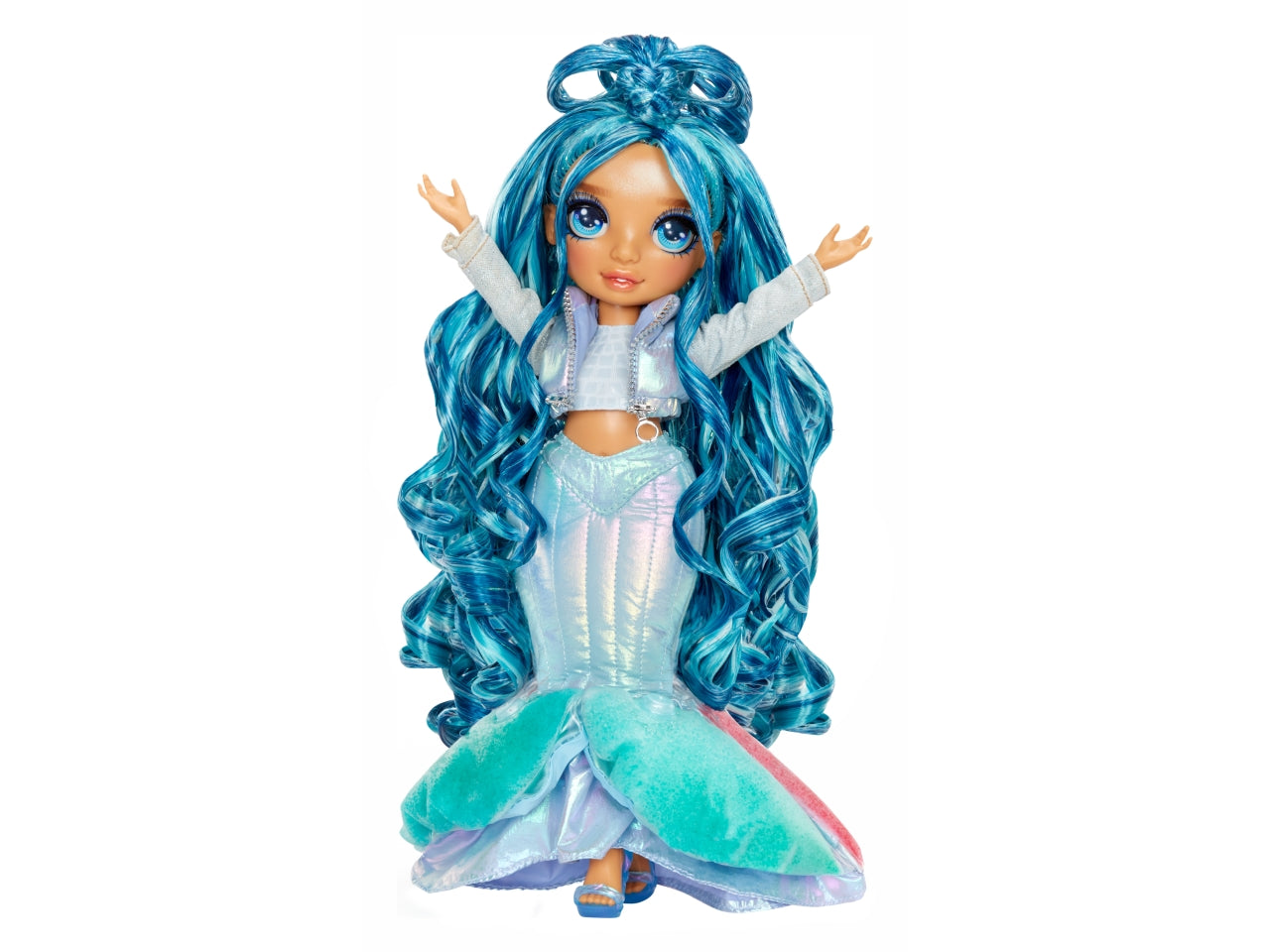 Rainbow High Winter Wonderland Doll Skyler: Bambola Fashion Gialla di 28 cm con Abiti Invernali, Accessori e Kit Pupazzo di Neve, Gioco Unisex per Bambini 4+ | MGA Entertainment