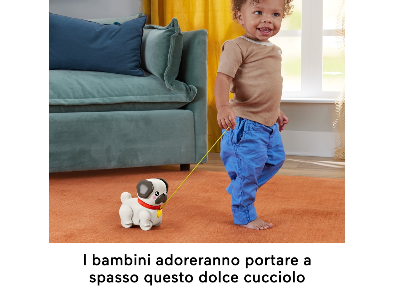 Fisher-Price Pets - Carlino Cammina con Me cucciolo trainabile con guinzaglio e suoni incoraggia a camminare e abbaia con il movimento giocatolo per bambini 12+ mesi HTW94