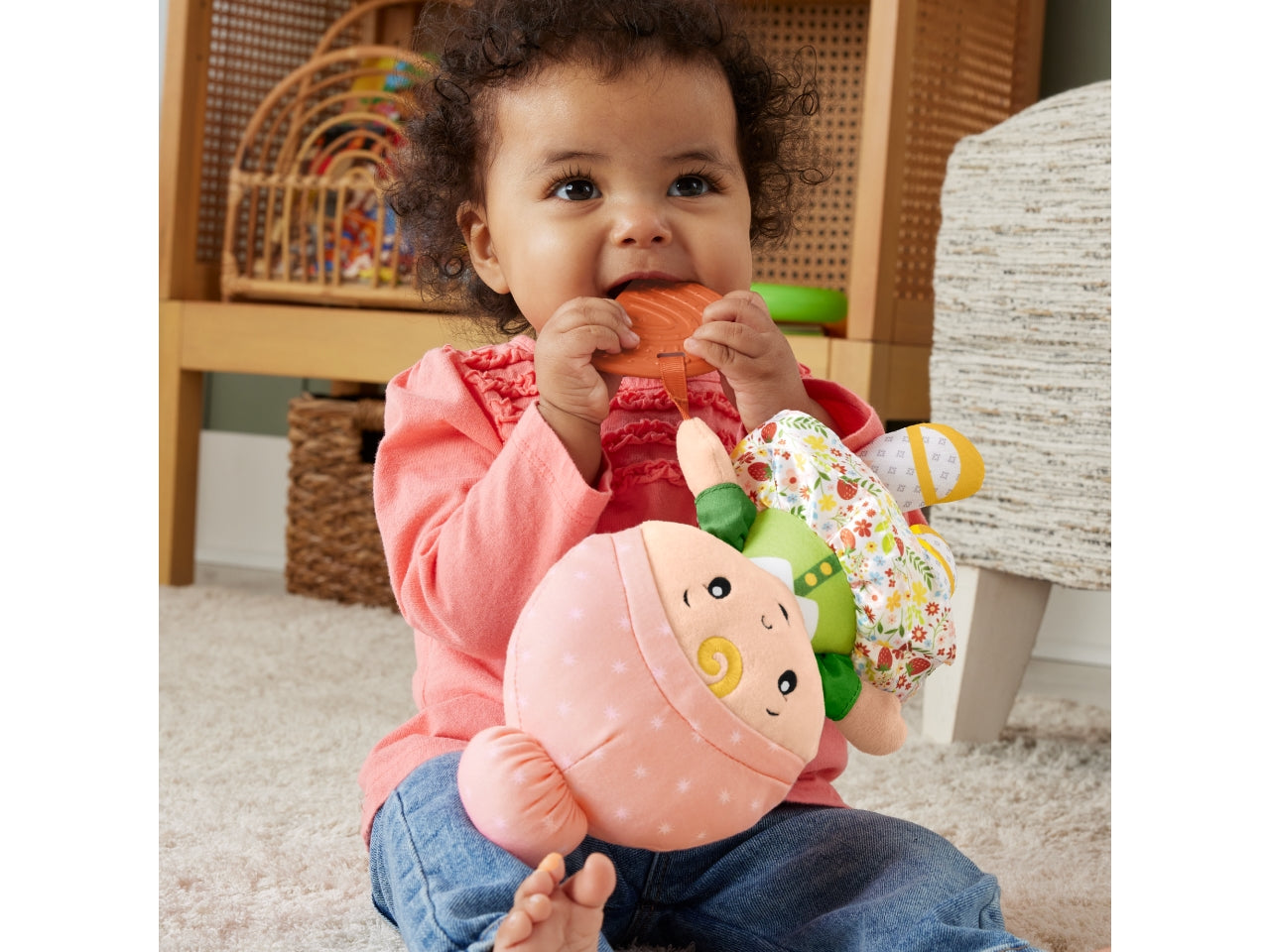 Fisher-price bambolina coccole e abbracci