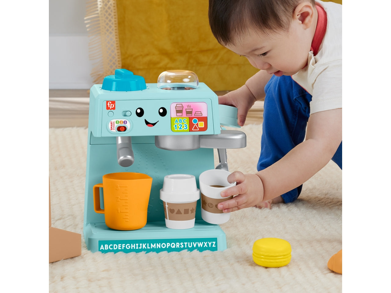 Fisher-Price - La Mia Prima Macchinetta del Caffè set Smart Stages per l'apprendimento con pulsanti musica e suoni 2 tazze e 8 accessori inclusi giocattolo per bambini 18+ mesi HYT02