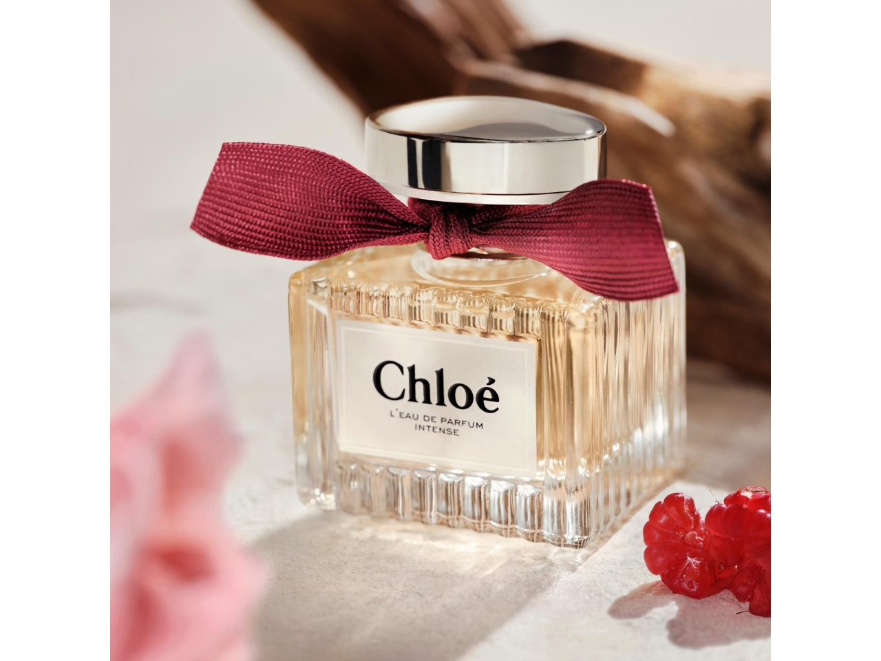 Profumo Donna Chloé l`Eau de Parfum Intense Donna 100ml, Donna, Flacone ricaricabile, Lampone, Rosa $