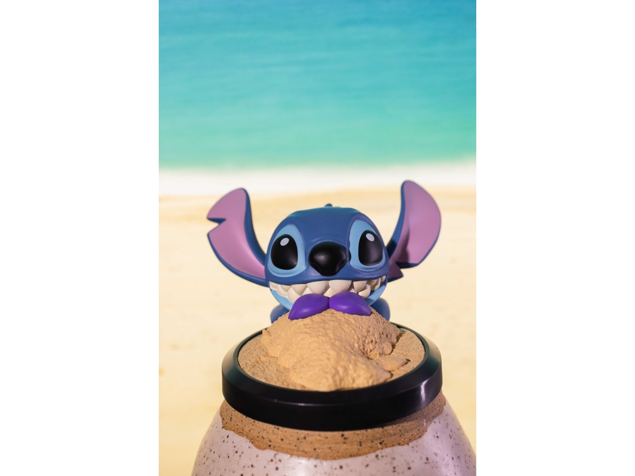 Yume hero box lilo & stitch fun series