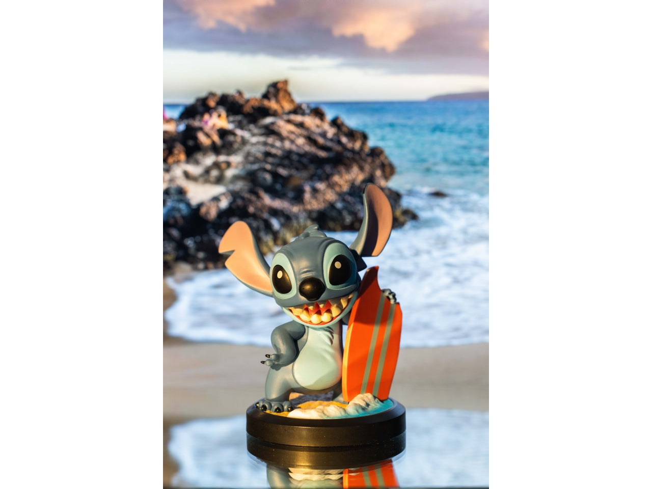 Yume hero box lilo & stitch fun series