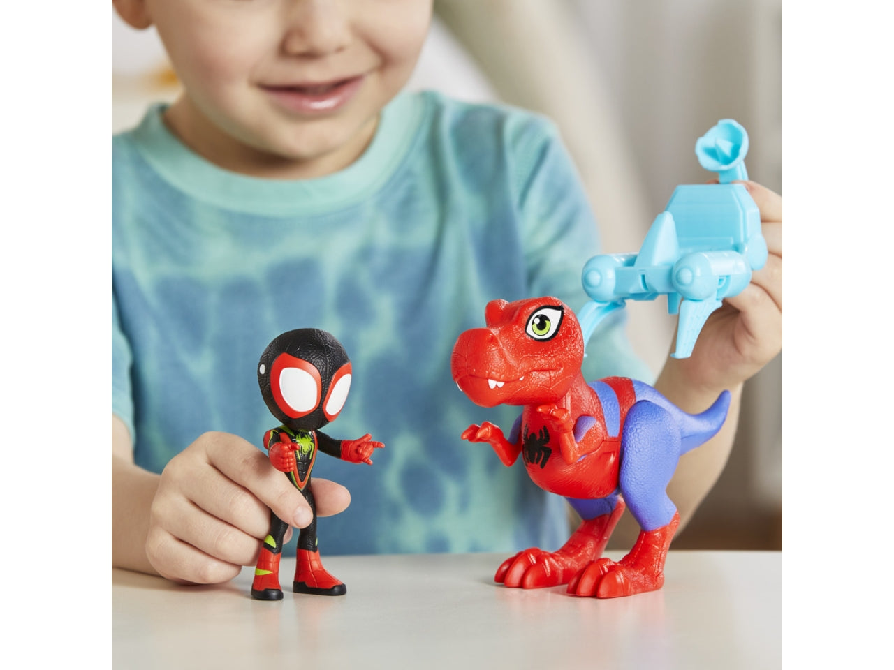 Set Spidey Dino con Personaggio Marvel e Accessori: Spidey e I Suoi Fantastici Amici per Bambini 3+ | Dimensioni 6,7x25,4x20 - Hasbro