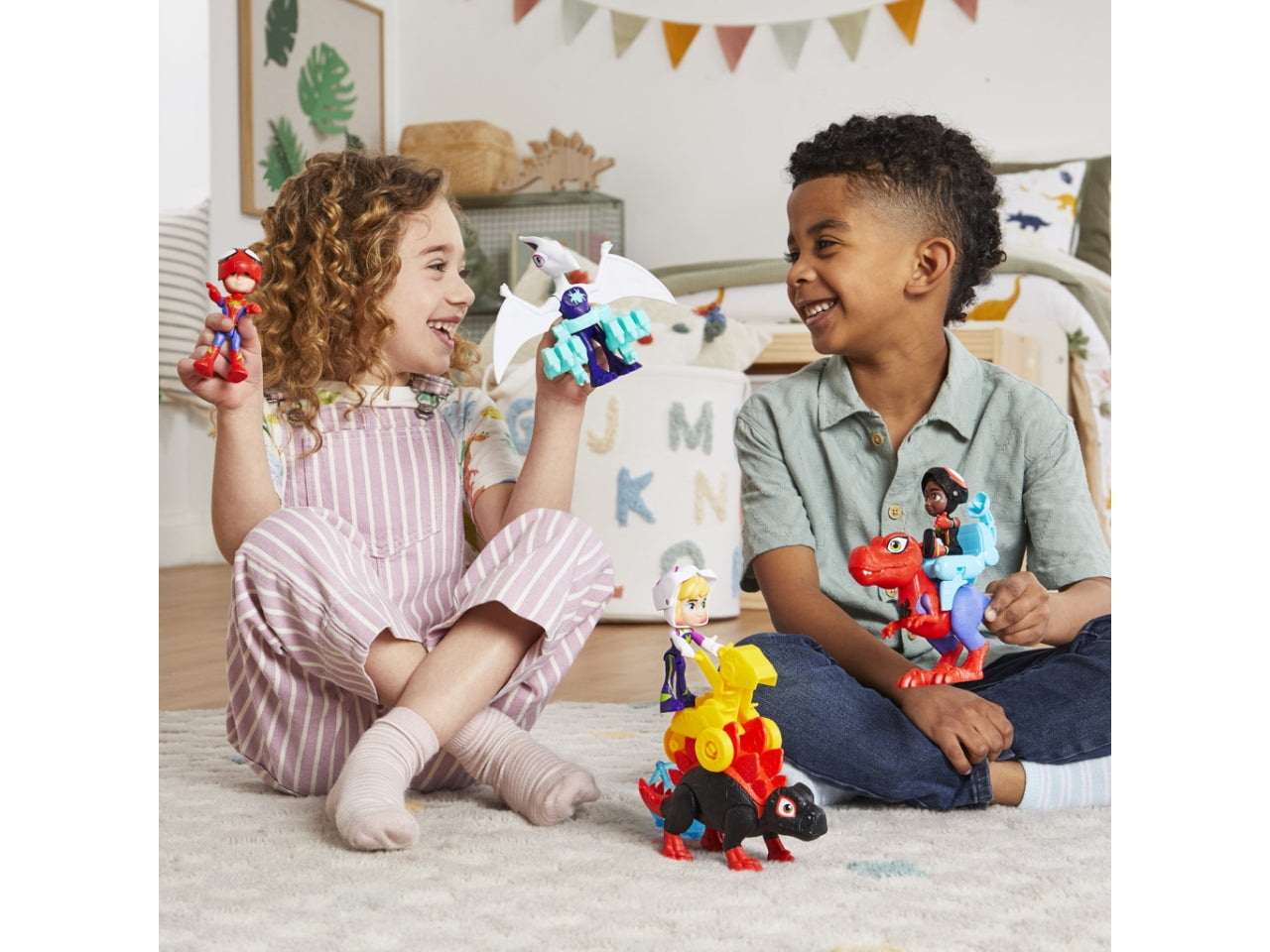 Set Spidey Dino con Personaggio Marvel e Accessori: Spidey e I Suoi Fantastici Amici per Bambini 3+ | Dimensioni 6,7x25,4x20 - Hasbro