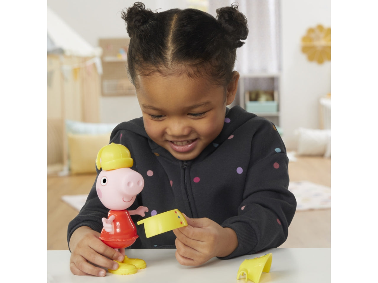 Personaggio Peppa Pig Dress-Up Peppa & Friends: Set Peppa Pig per Bambini 3+ | Dimensioni 6,66x20,32x22,38 - Hasbro