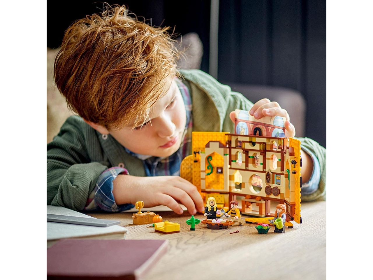 Lego harry potter tm stendardo della casa tassorosso