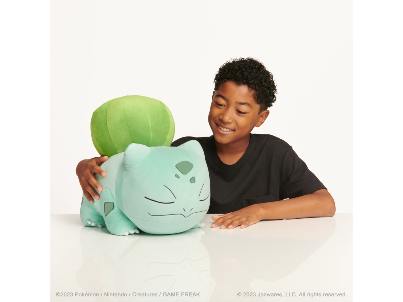 Peluche Bulbasaur Pokémon sleeping 45cm | Rei Toys