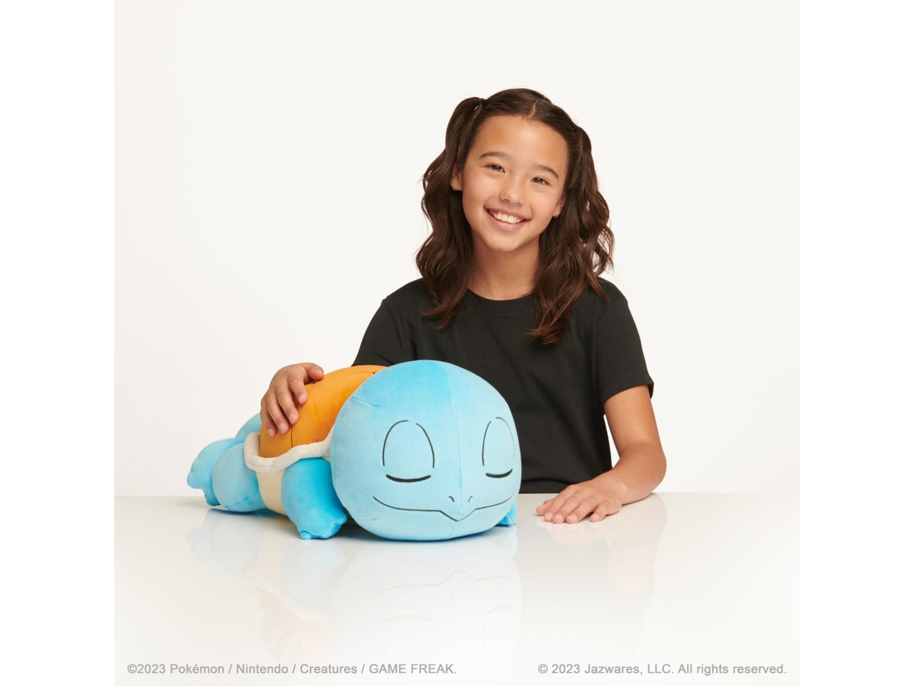 Peluche Squirtle Pokémon sleeping 45cm | Rei Toys