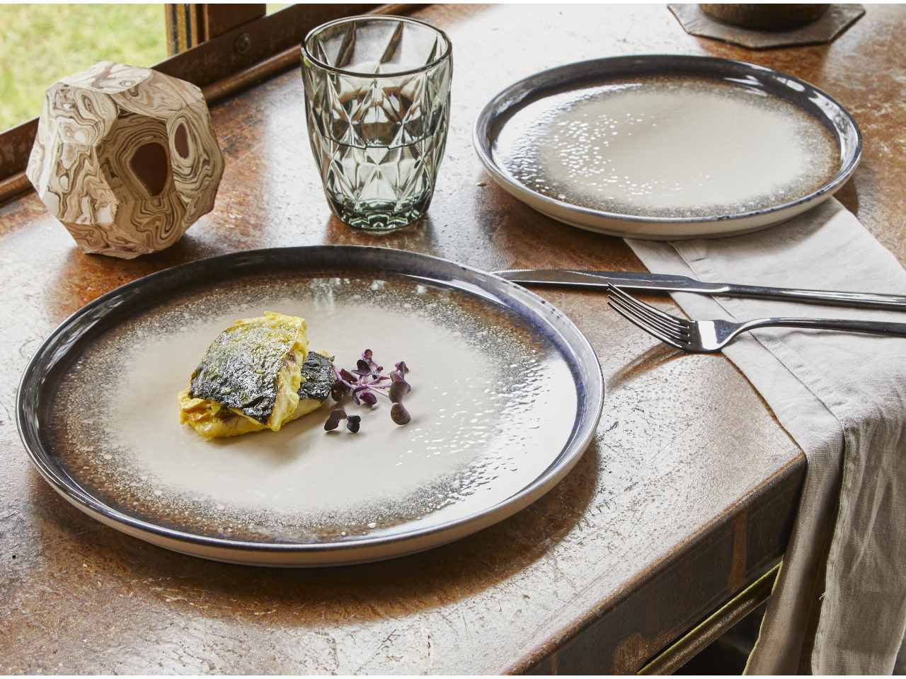 White lagoon piatto piano 28cm