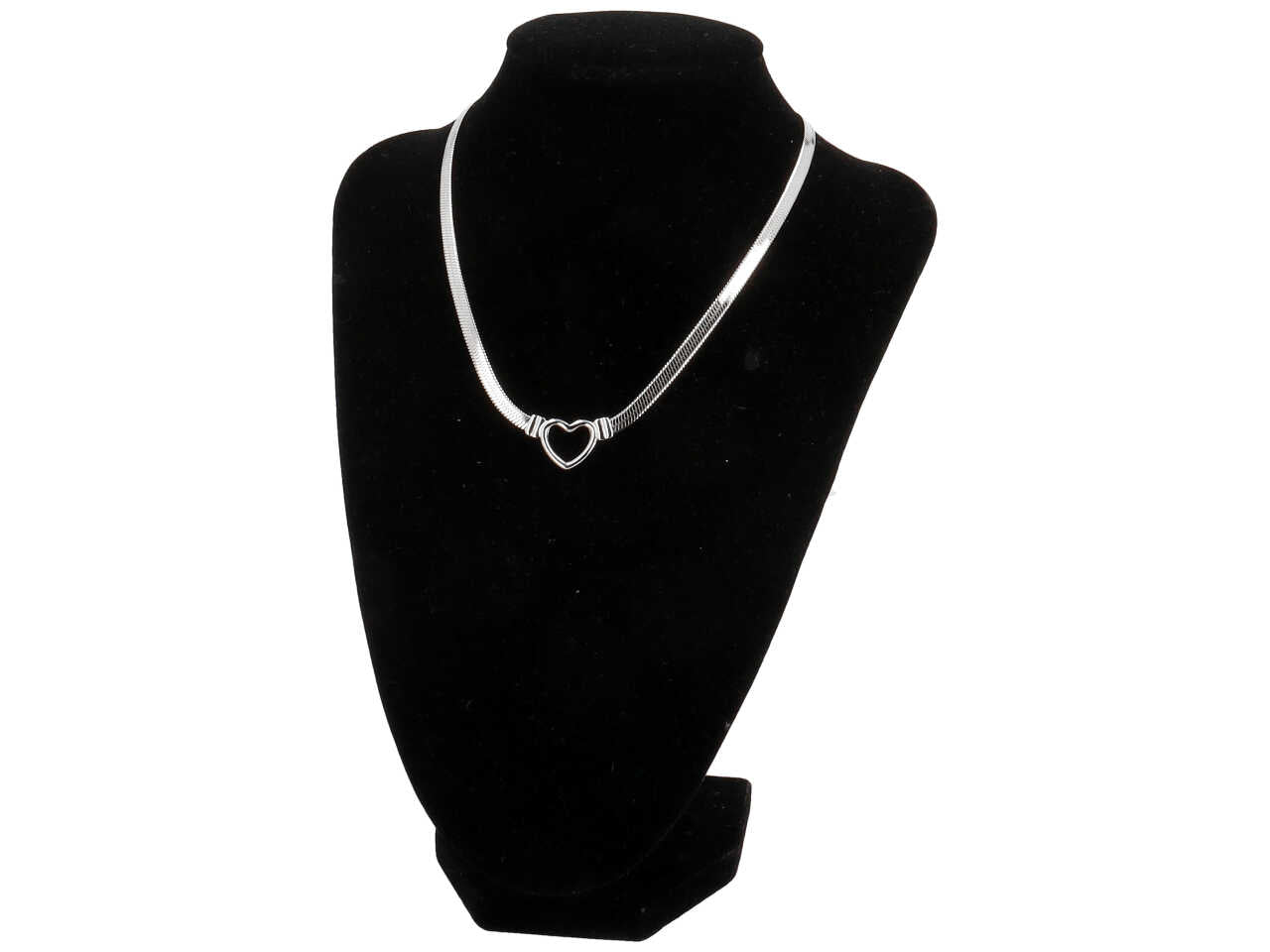 Collana piattina con cuore forato centrale